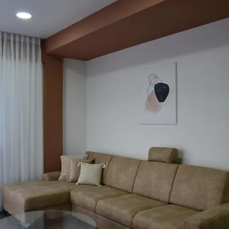 아파트 Atos Centar